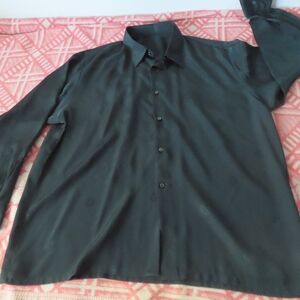 unbranded silk like medusa head aop print button up no size